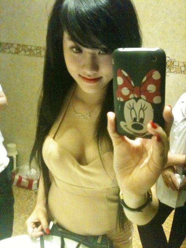 亚洲美女屁股眼交